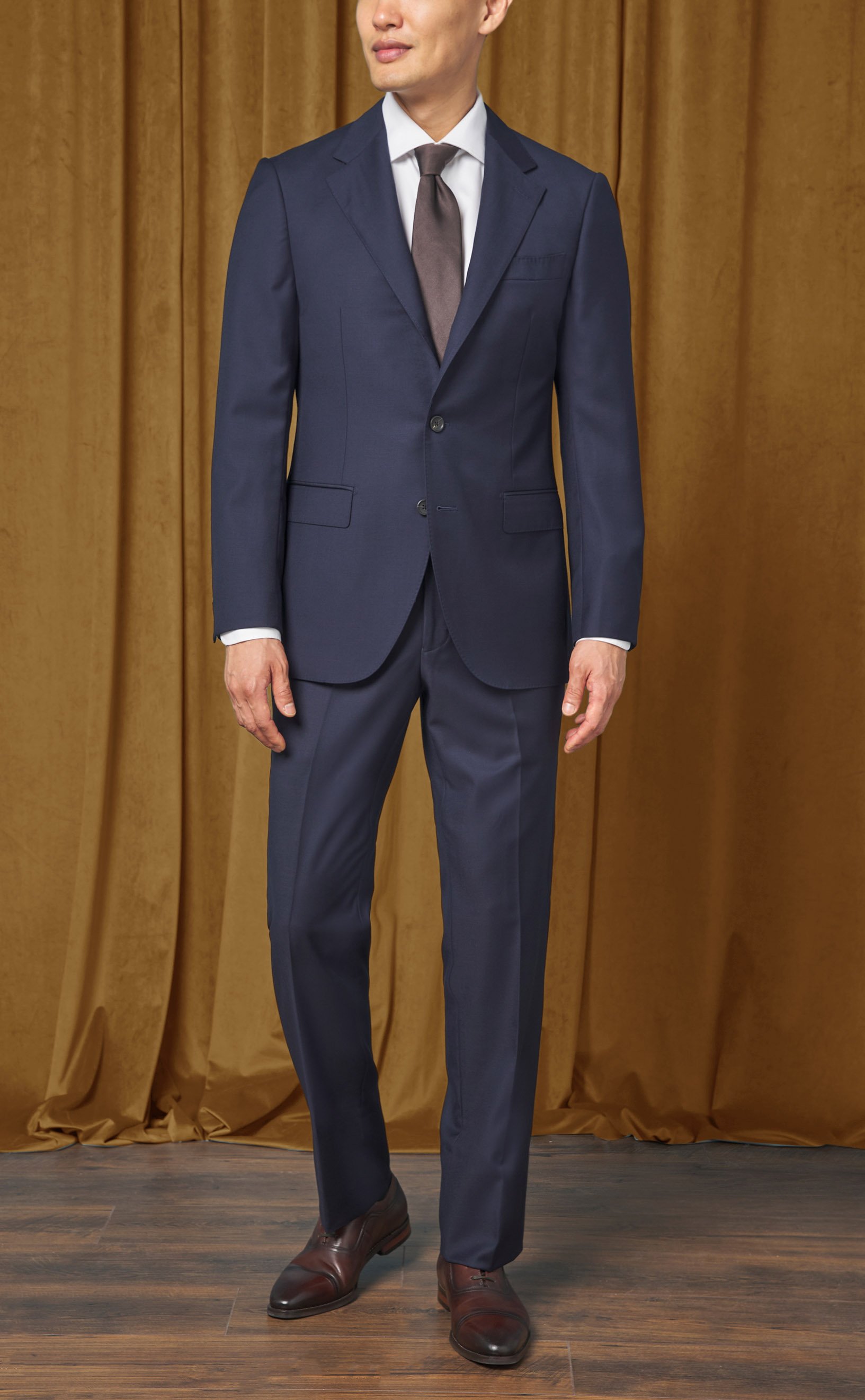 Ellis Suit in Navy